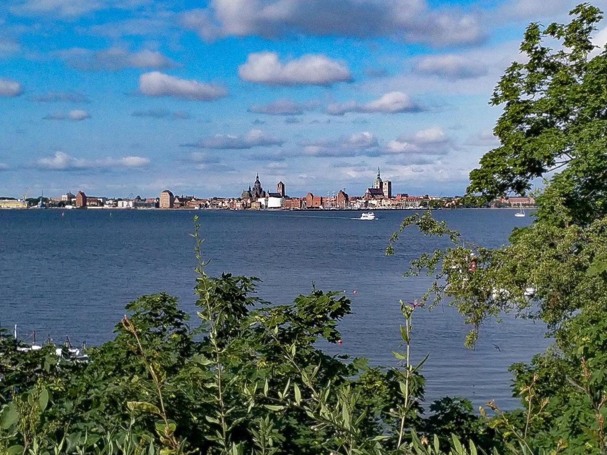 Ferienwohnung Meerblick Og Altefähr Екстериор снимка